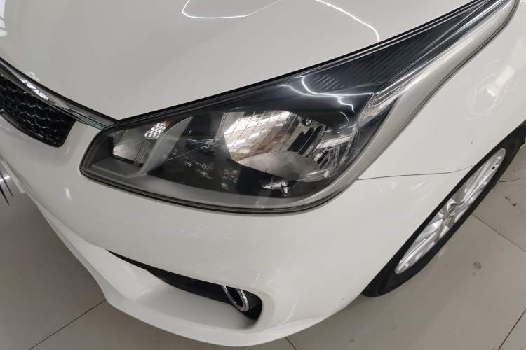 Used Kia K2 2017 Sedan 1.4L Manual Transmission GLS
