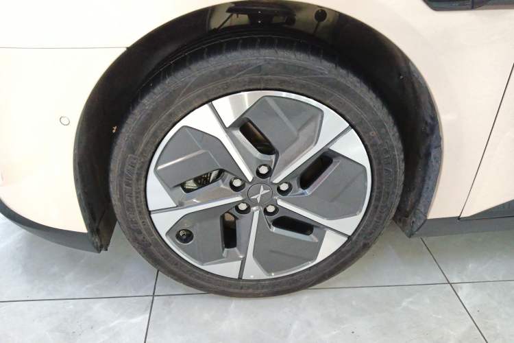 Used XPeng MONA M03 2024 620 with Ultra-Long Range