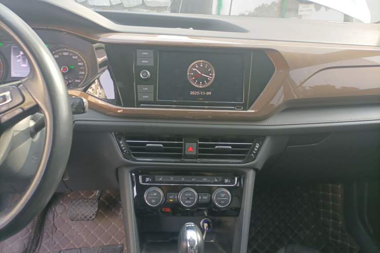 Used Volkswagen Tharu 2019 280TSI Two-Wheel Drive Luxury Version China VI Standard
