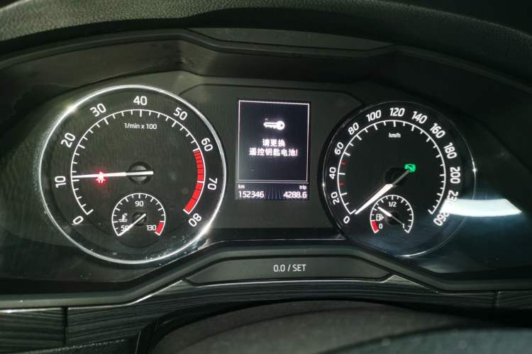 Used Skoda Superb 2016 TSI330 DSG Smart Drive Edition
