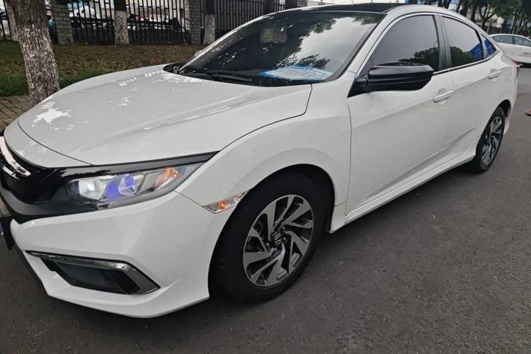 Used Honda Civic 2019 180TURBO CVT Shangyue Edition China VI Emission Standard
