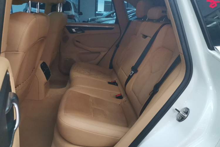 Used Porsche Macan 2017 Macan 2.0T
