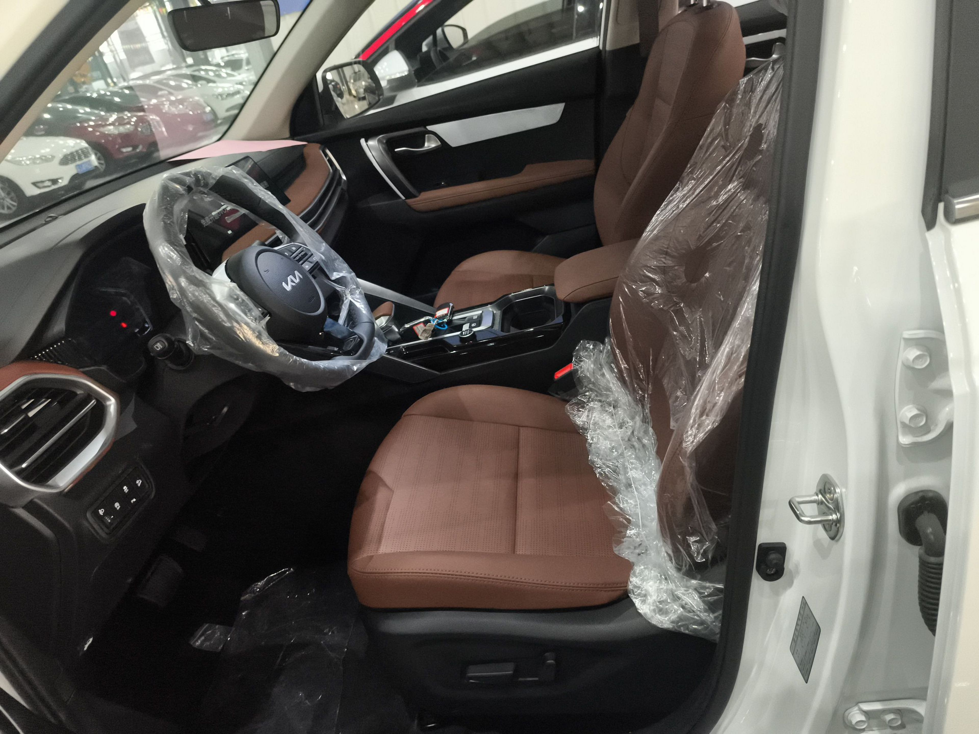 Переднее сиденье в автомобиле