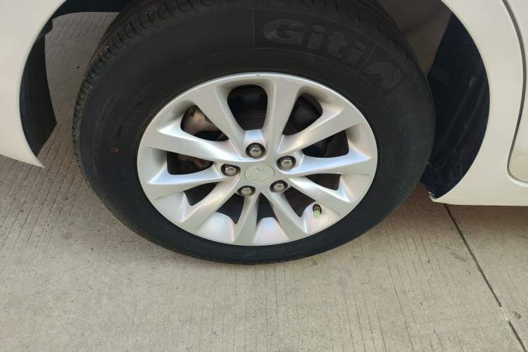 Used Buick GT 2019 15T Dual-Clutch Advanced Version China VI Standard
