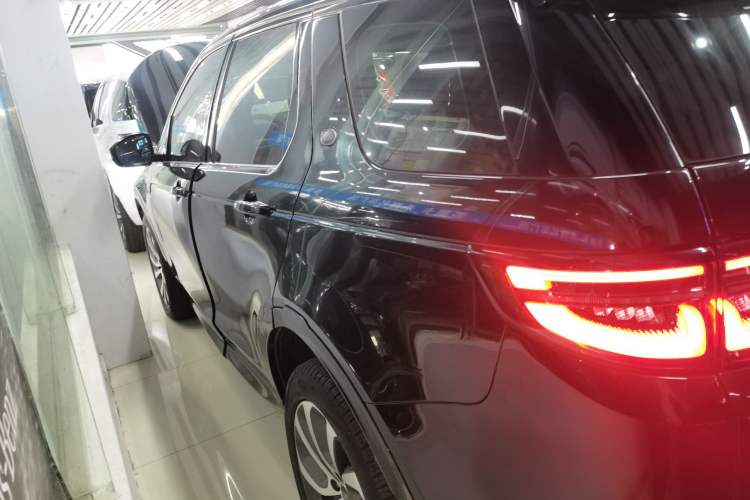 Used Land Rover Discovery Sport 2020 249 PS R-Dynamic Performance Edition
