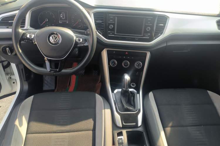 Used Volkswagen T-ROC 2020 280TSI DSG Two-Wheel-Drive Elite Version
