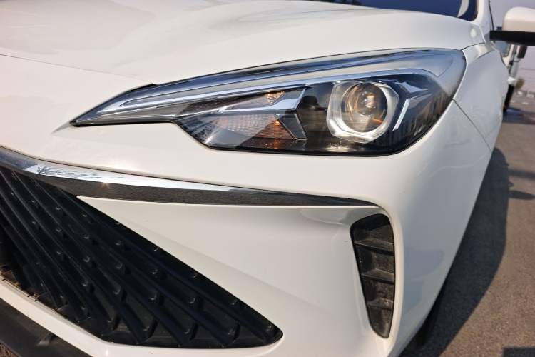 Used Roewe i5 2023 1.5L CVT Luxury Edition
