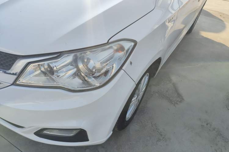 Used Wuling Hongguang 2015 1.5L S1 Standard China V-Emission Standards
