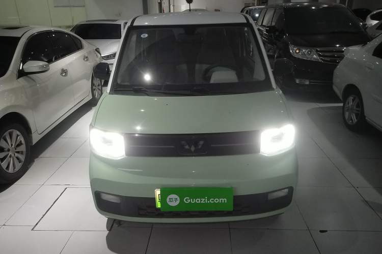 Used Wuling Hongguang MINIEV 2022 Macaron Premium Model – Lithium Ternary Battery
