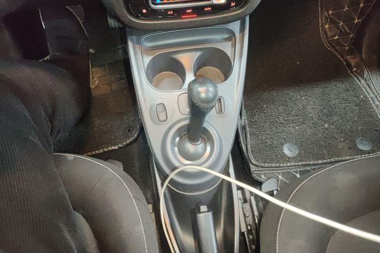 Used  fortwo 2015 1.0L 52 kW Hardtop Passion Edition
