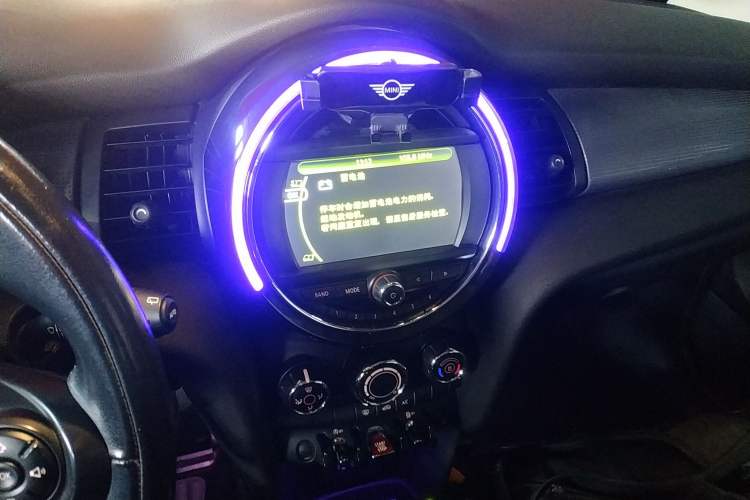 Used  MINI 2014 1.5T COOPER Fun