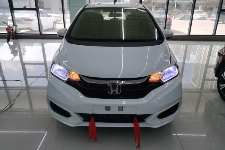 Used Honda Fit 2018 1.5L CVT Comfort Sunroof Version
