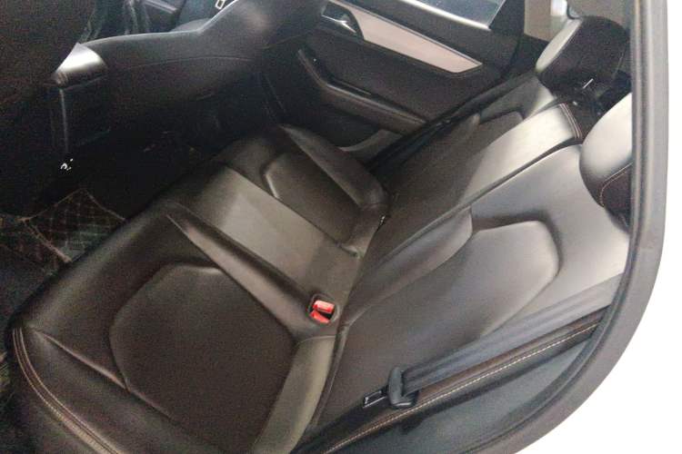 Used  J7 2020 1.5T Manual Elite Edition
