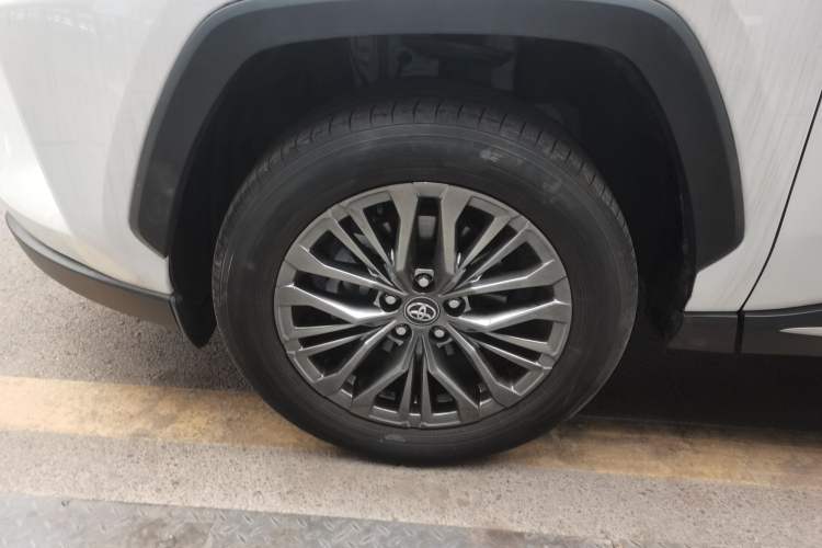 Used Toyota Wildlander 2023 2.0L CVT Four-Wheel Drive Luxury PLUS Edition