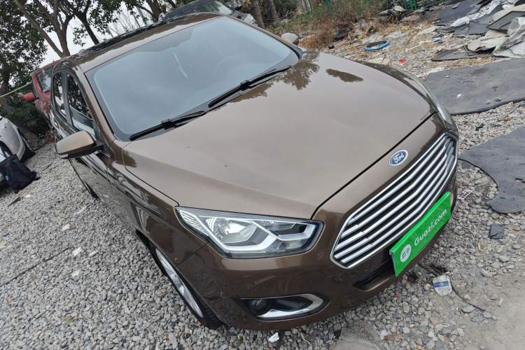 Used Ford Escort 2017 Happiness Edition 1.5L Automatic Fashion Version