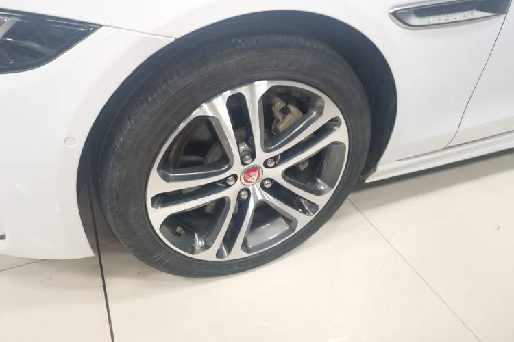 Used Jaguar XEL 2020 2.0T 200 PS R-DYNAMIC S Advanced Sport Edition
