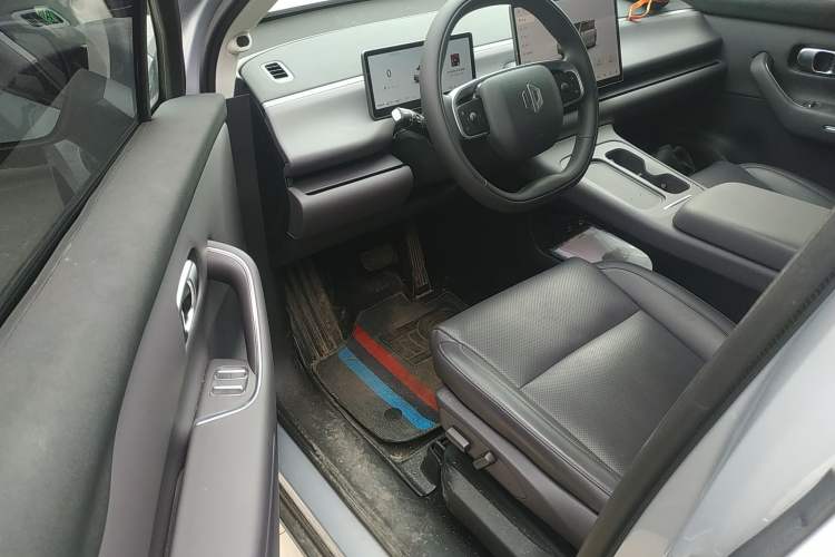 Used Leapmotor C16 2024 Range-Extended 200 Smart Enjoyment Edition