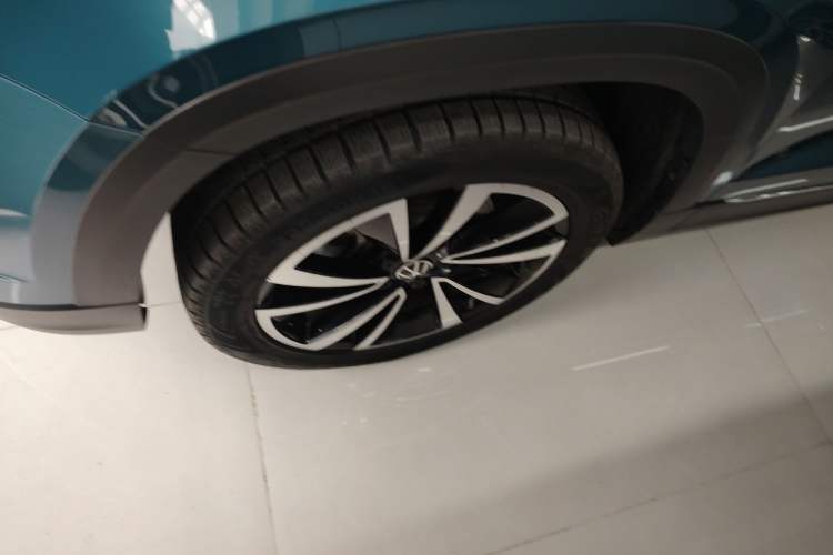 Used Volkswagen Tharu 2021 330TSI Four-Wheel Drive Luxury Edition
