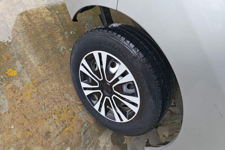 Used  M3 2018 1.6L Express Edition 7-Seater
