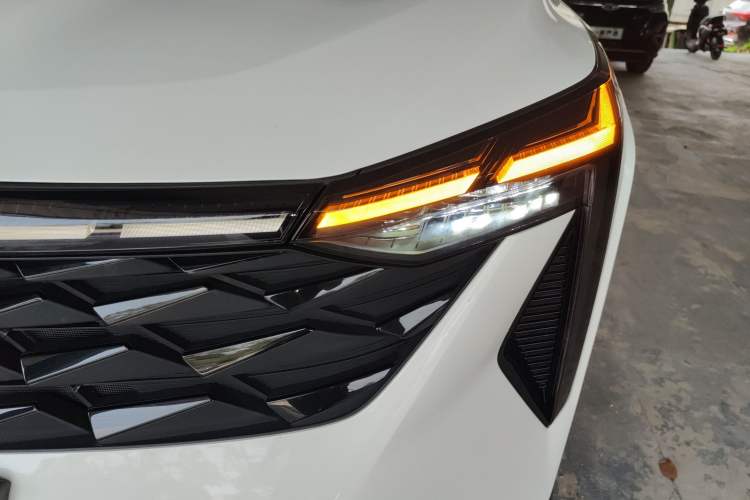 Used Geely Auto Emgrand X7 Sport 2023 Boyue COOL 1.5TD Smart Connectivity Model
