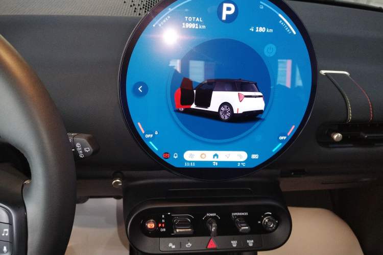 Used  Electric MINI COOPER 2024 456km COOPER E Classic Edition
