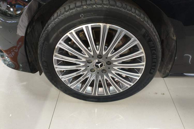 Used Mercedes-Benz E-Class 2020 E 300 L Stylish Model