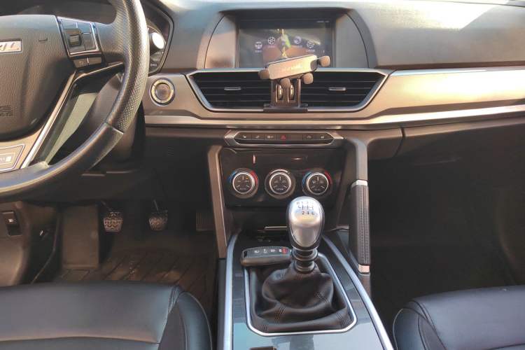 Used Haval H6 2018 Sport Edition 1.5T Manual Two-Wheel Drive Elite Model China V Standard