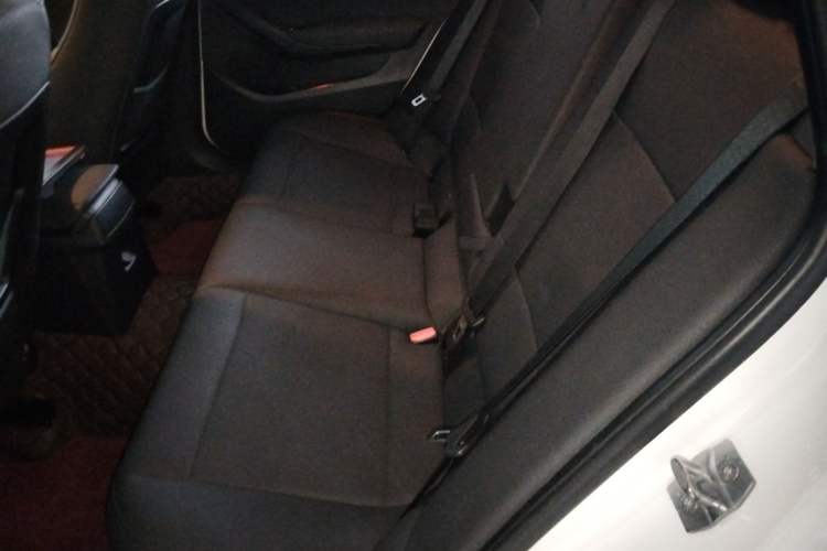 Used BMW X1 2013 sDrive18i Leading Model
