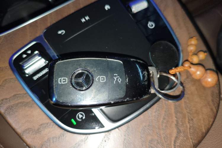 Used Mercedes-Benz E-Class 2022 Updated E 260 L