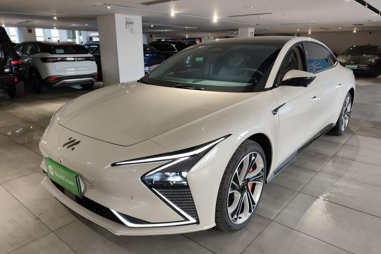 Used  L7 2022 Pro Model