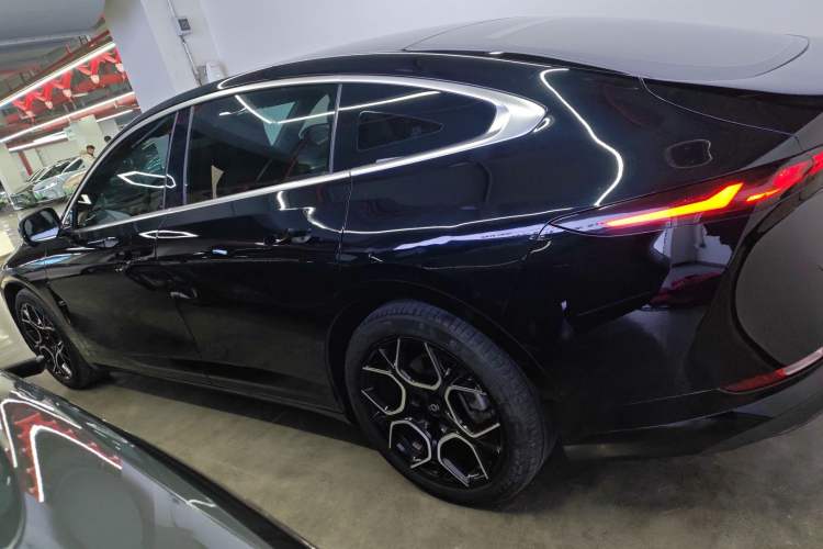 Used  A07 2024 Pure Electric "True Fragrance" Edition 515 Prestige Model
