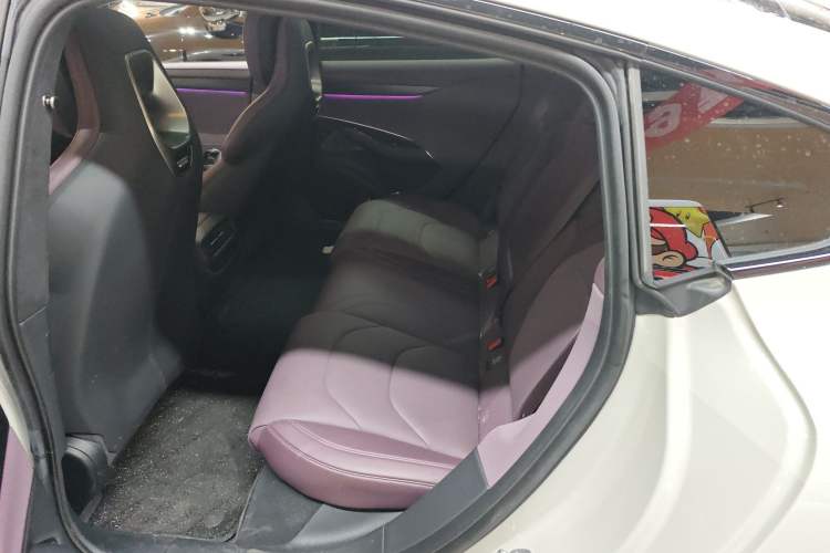 Used  SU7 2024 Four-Wheel-Drive Max Founder's Edition