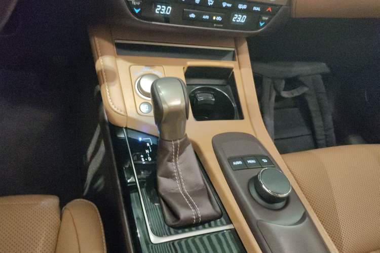 Used Lexus ES 2015 200 Elite Edition