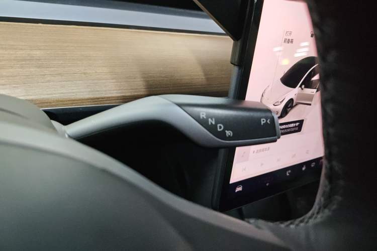 Used Tesla Model 3 2022 Rear-Wheel-Drive Version
