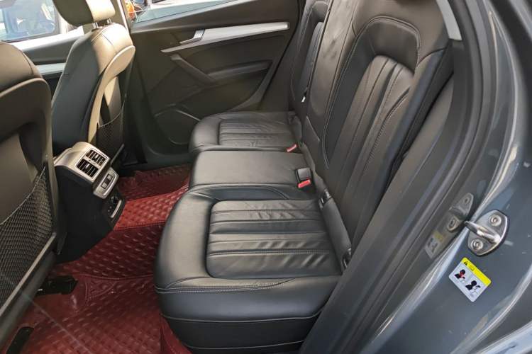 Used Audi Q5L 2020 Updated 40 TFSI Prestige Fashion Edition
