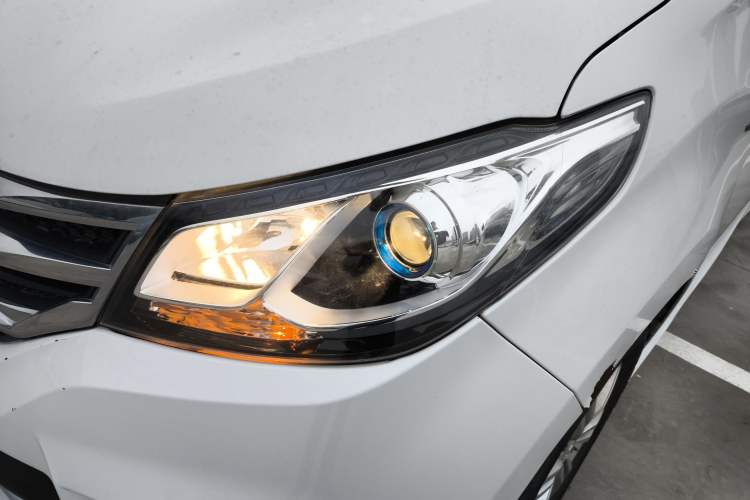 Used SAIC MAXUS G10 2018 PLUS 2.0T Automatic Smart Edition
