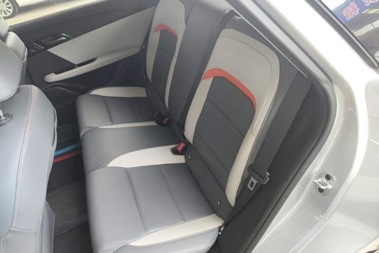 Used MG 4 EV 2022 520 km Flagship Edition
