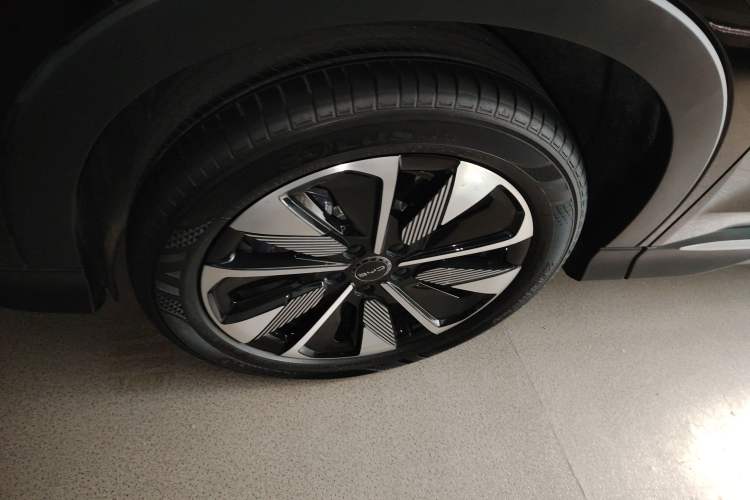 Used BYD Song PLUS New Energy 2025 DM-i 112KM Prestige Model