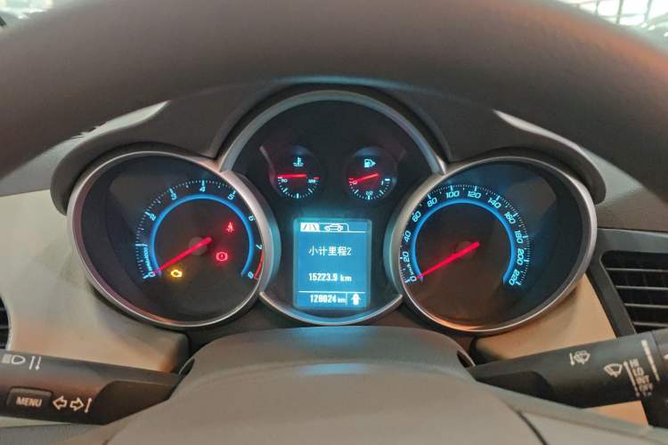 Used Chevrolet Cruze 2015 1.5L Classic SL MT