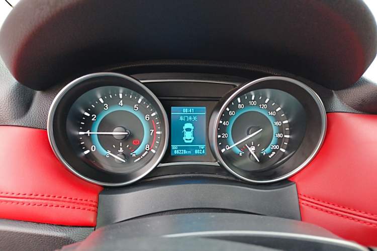 Used Haval H1 2015 1.5L Manual Luxury Model
