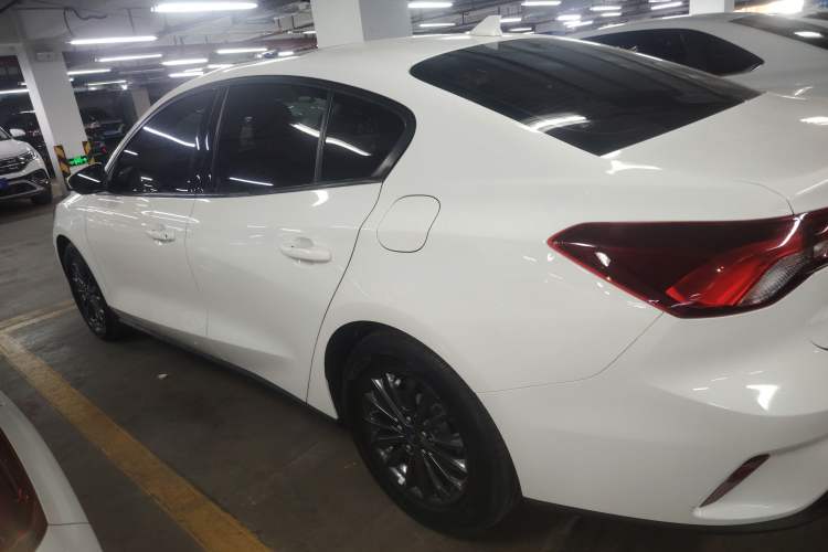 Used Ford Focus 2022 Sedan EcoBoost 180 Automatic Performance Edition
