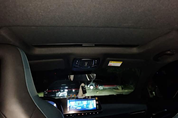 Used MG 7 2023 1.5T DCT Luxurious Supreme Edition
