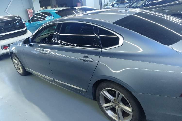 Used Volvo S90 2019 T5 Zhiyi Edition
