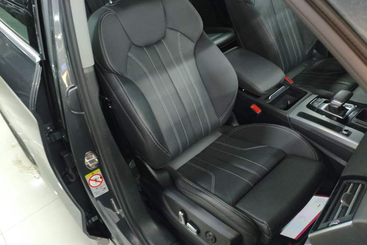 Used Audi Q5L 2023 40T Fashionable and Dynamic Edition