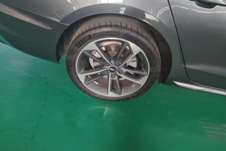 Used Audi A4L 2023 40 TFSI Fashion Dynamic Model
