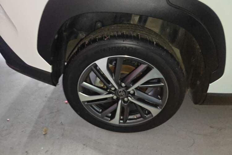 Used Toyota FRONTLANDER 2022 2.0L CVT Luxury PLUS Edition