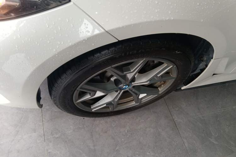 Used BMW i3 2024 eDrive 35 L
