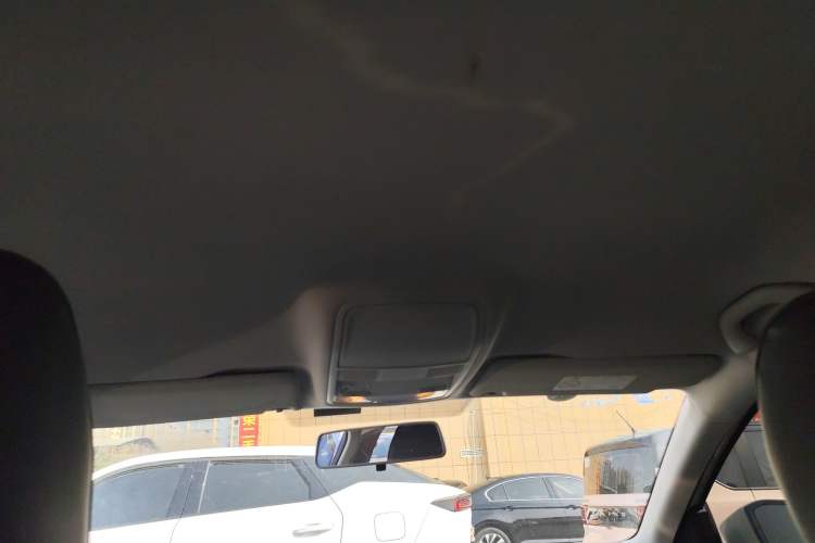 Used Skoda Octavia 2017 Classic Model 1.6L Automatic Standard Edition