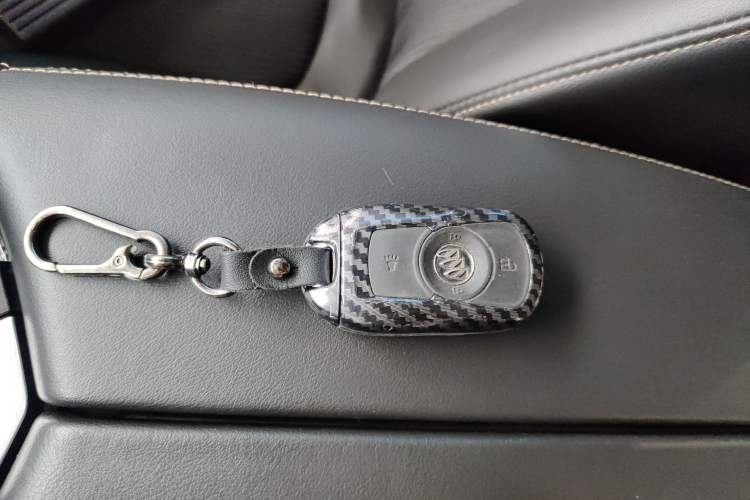 Used Buick Envision 2017 20T Two-Wheel Drive Leading Version
