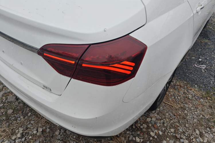 Used Geely Auto Emgrand 2020 1.5L CVT Upward Version
